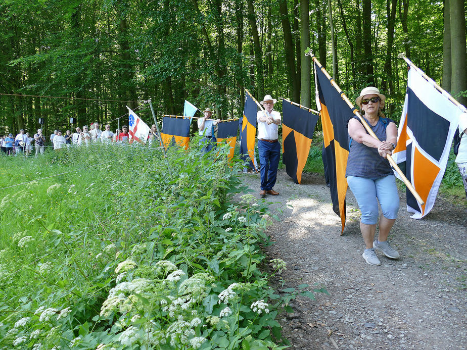 Festgottesdienst zum 1.000 Todestag des Heiligen Heimerads auf dem Hasunger Berg (Foto: Karl-Franz Thiede)